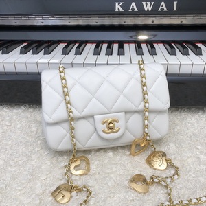 Chanel Handbags 1070